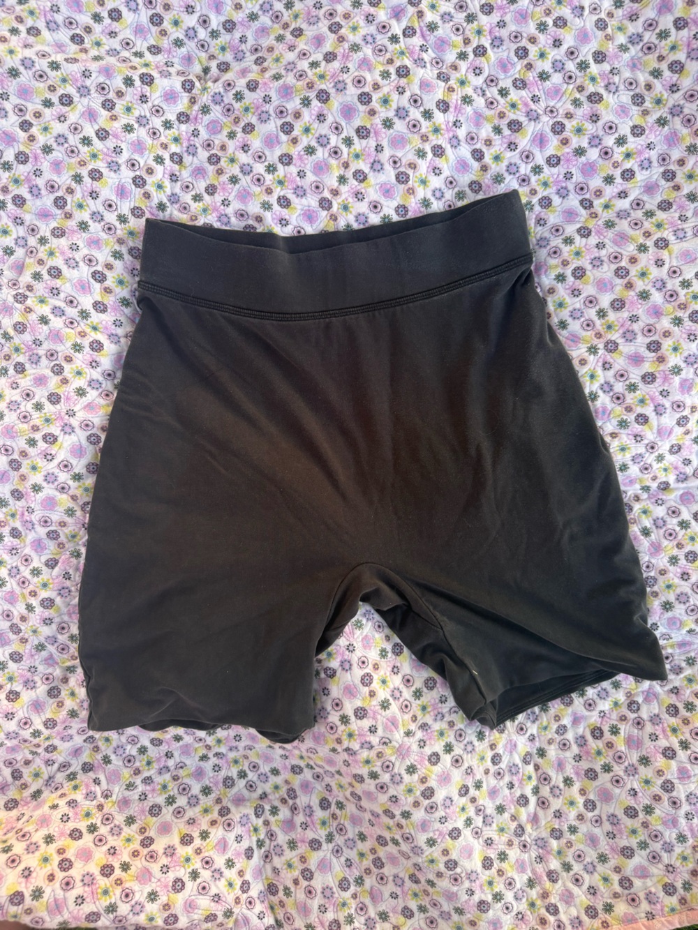 nuuds Black Women's High-Waist Bike Shorts